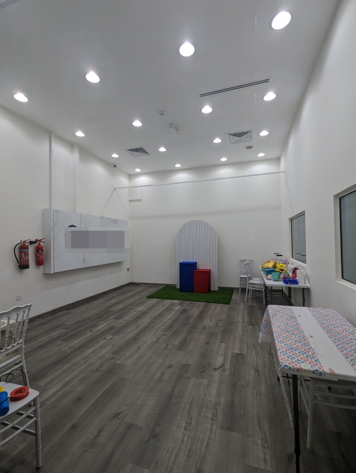 Playground and coffee shop for Sale