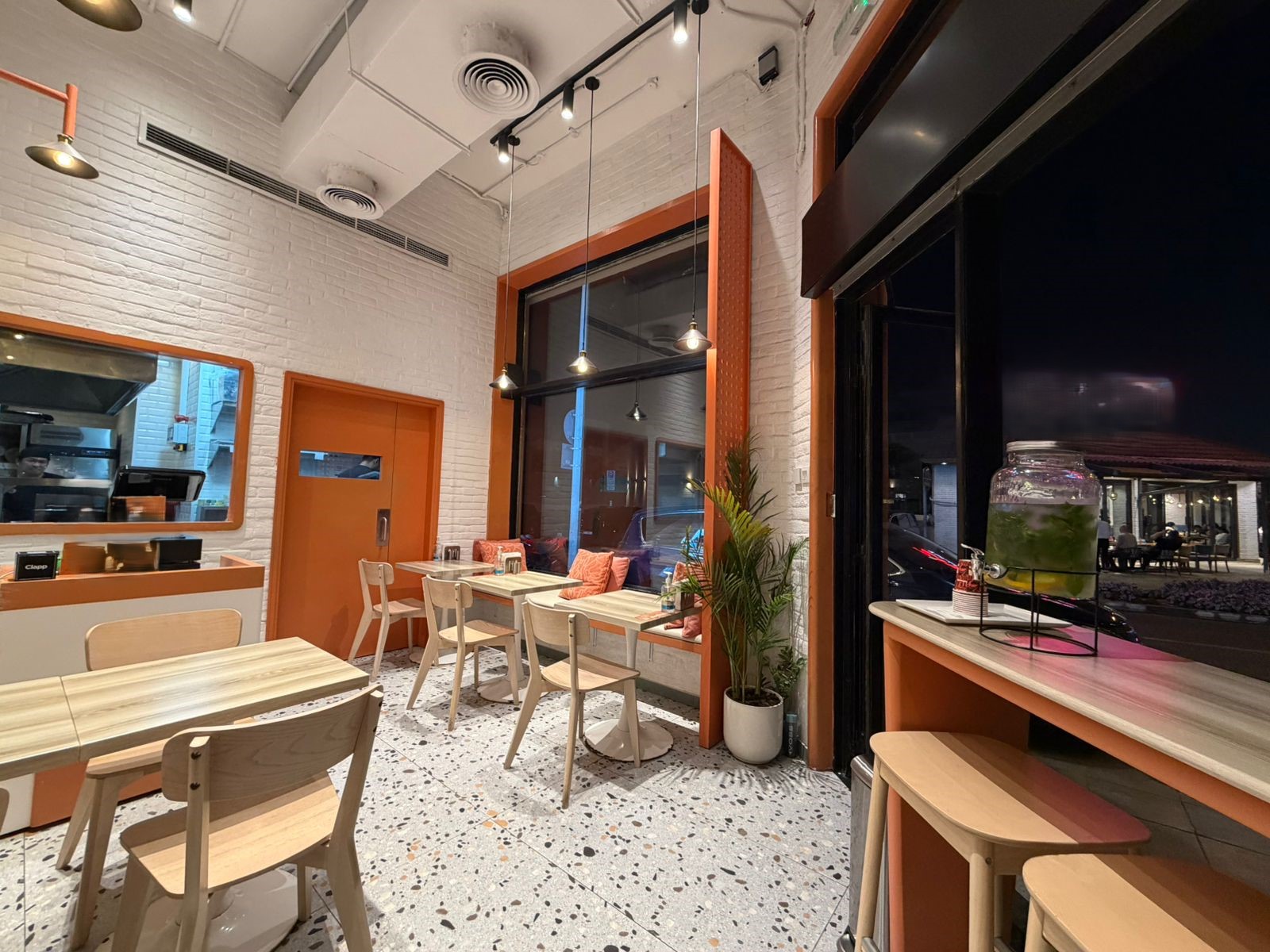Restaurant for Sale on Jumeirah Road