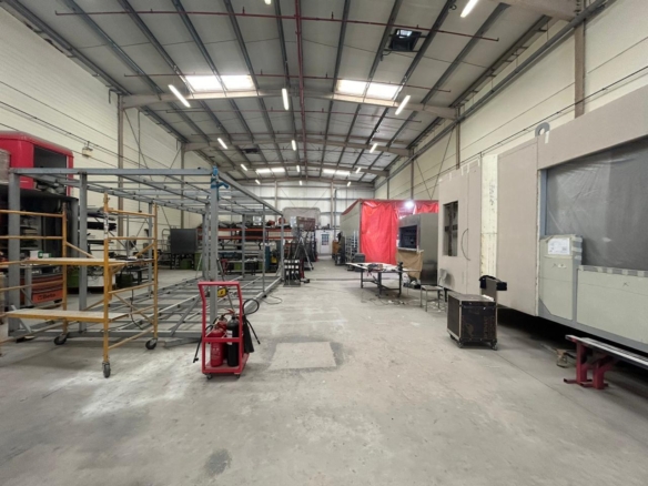 F&B fabrication factory for sale in DIC
