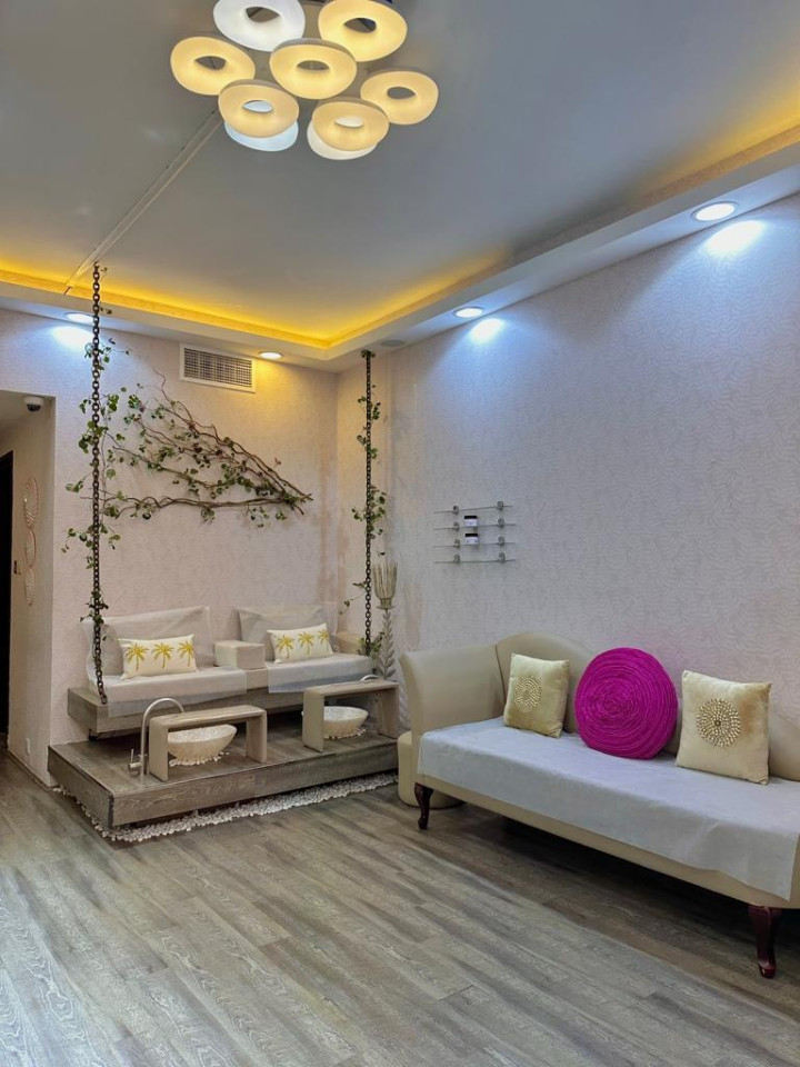 Salon for Sale in Al Barsha