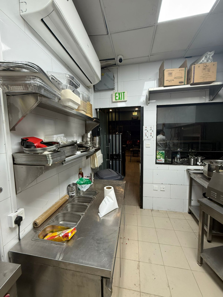 Resturant for sale in Jumeirah road