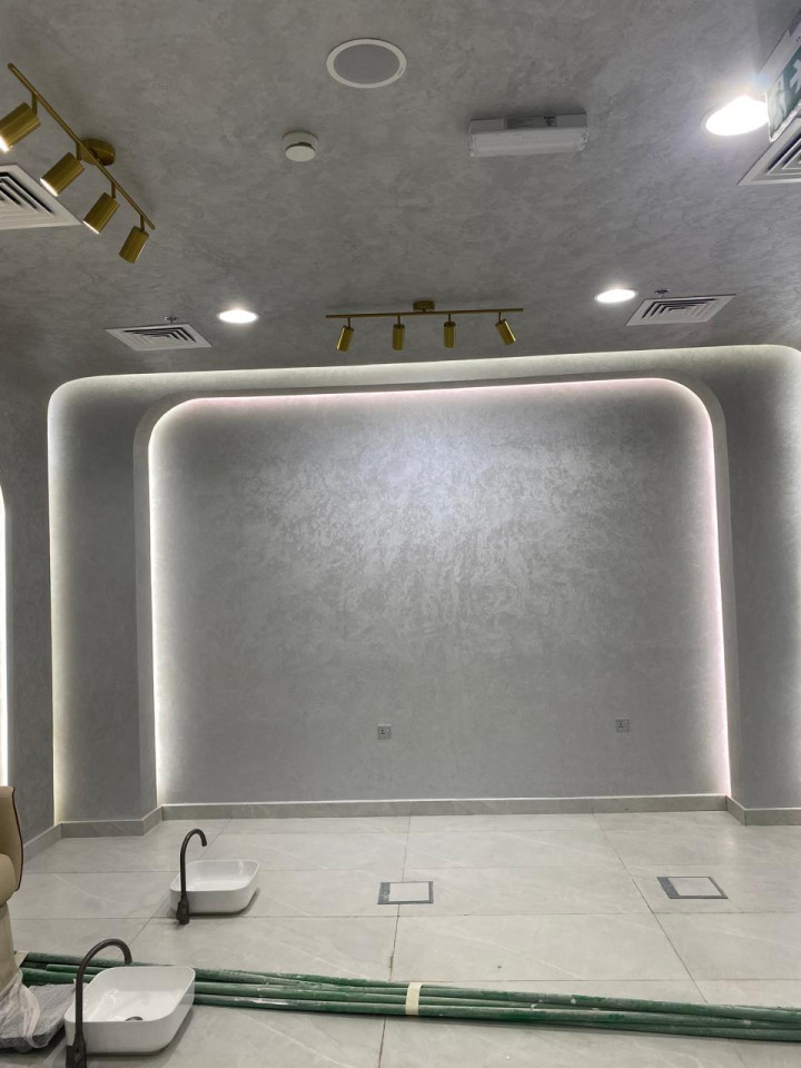Fully Equipped Women’s Salon for Sale