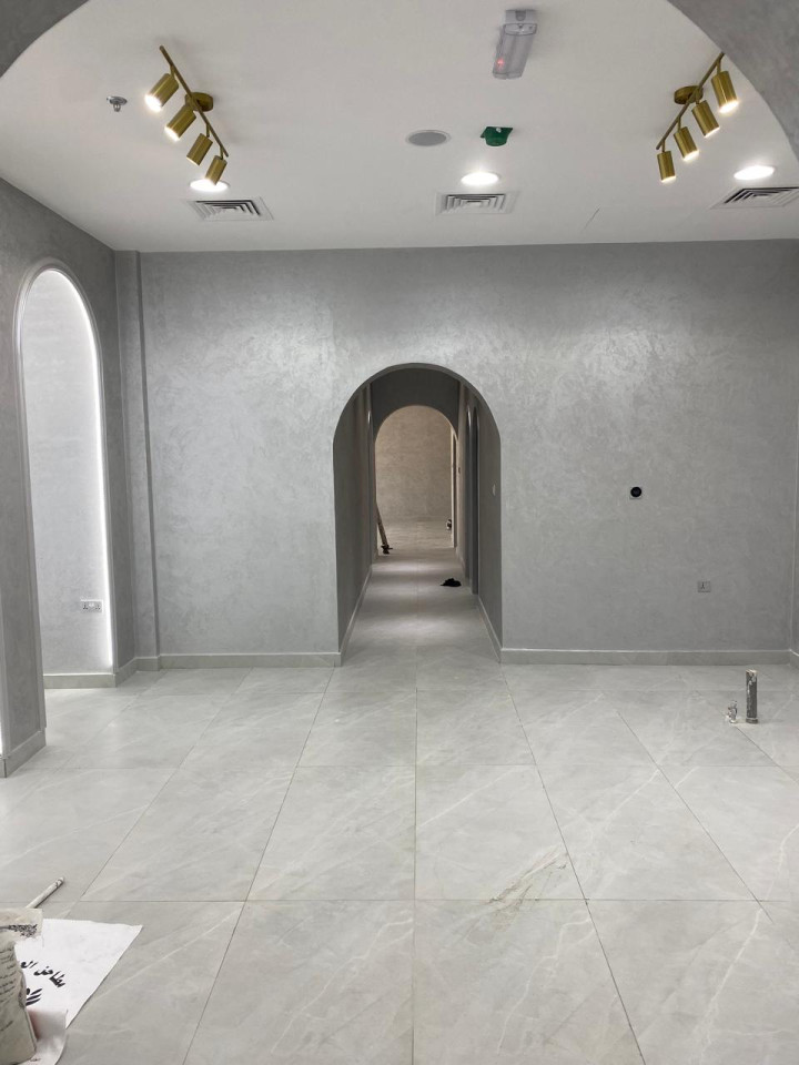 Fully Equipped Women’s Salon for Sale