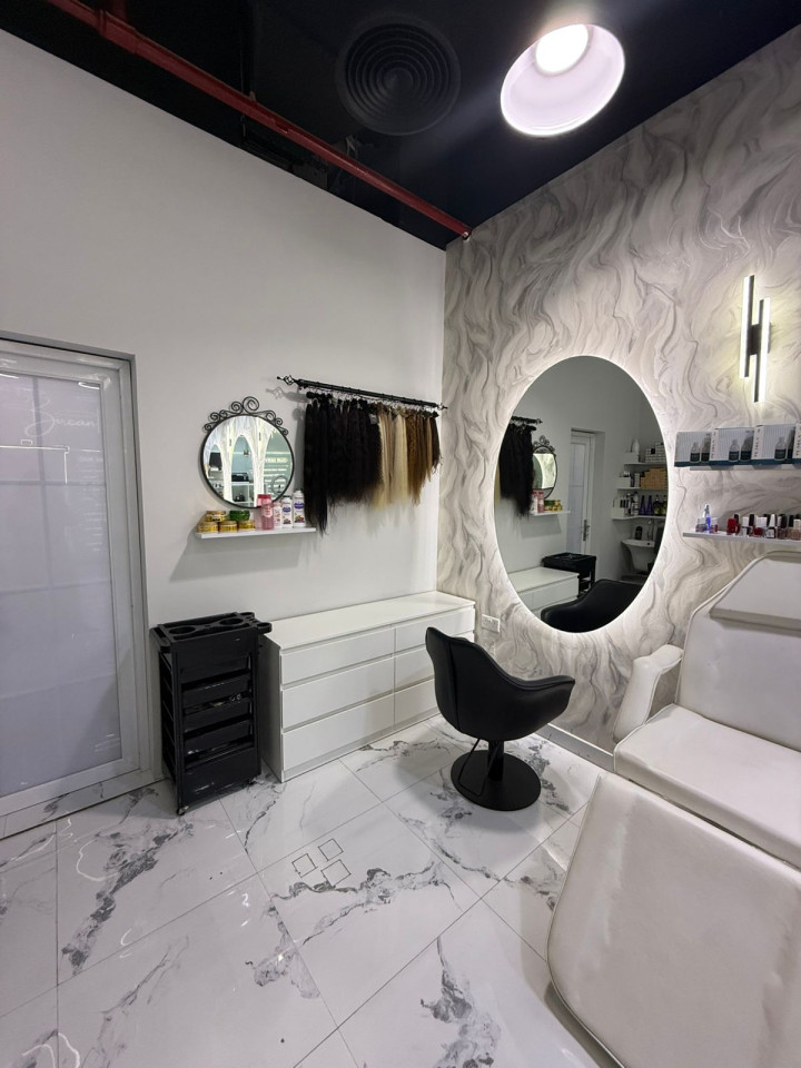 Salon in Jumeirah Garden City for Sale