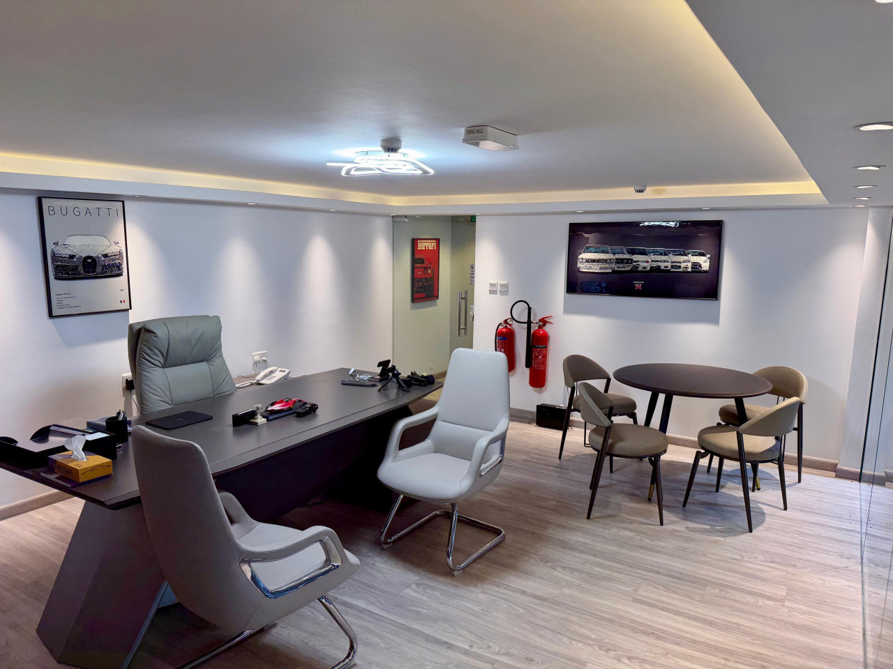 Luxury Auto Garage for Sale in Al Quoz