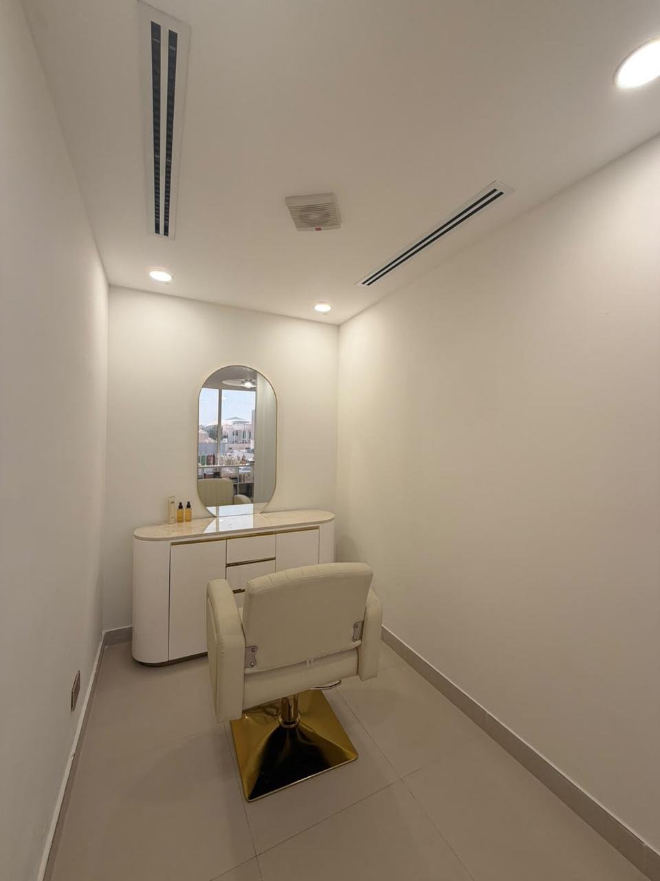 Luxury Salon for Sale on Jumeirah Main Road