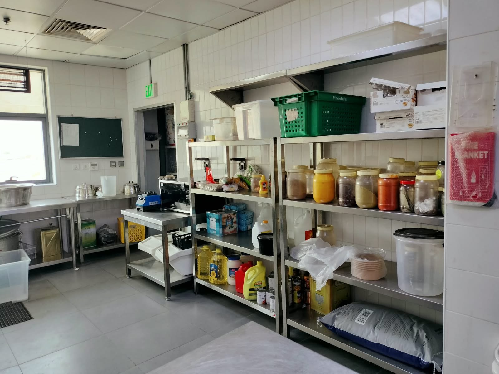 Fully Equipped Central Kitchen for Sale – Al Khawaneej, Dubai