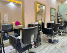 Salon for Sale in Al Barsha