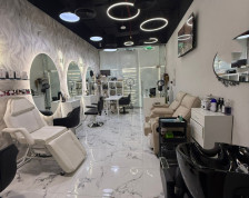 Salon in Jumeirah Garden City for Sale