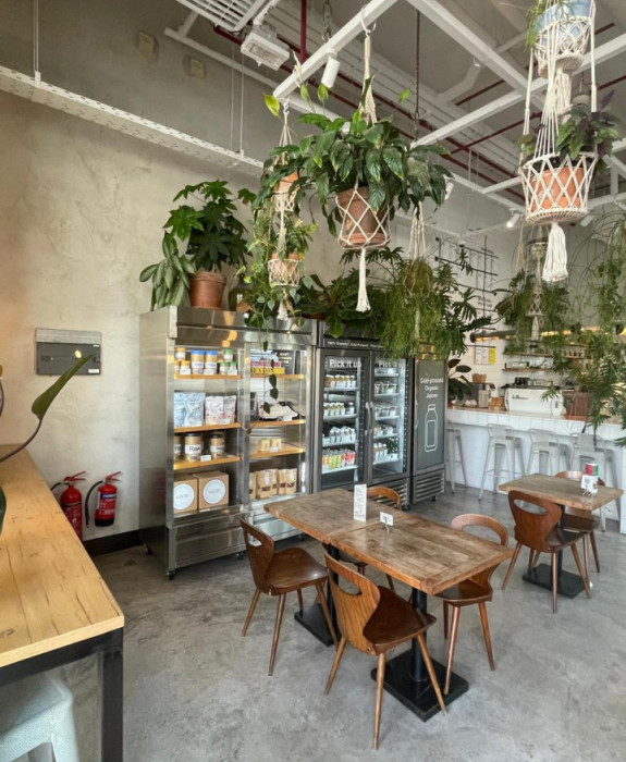 Luxury restaurant for sale burj Khalifa