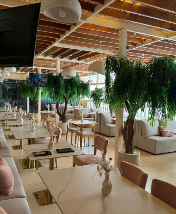 Running well restaurant