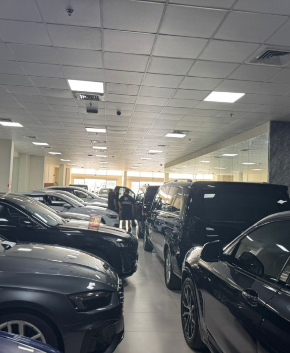 Showroom for Rent