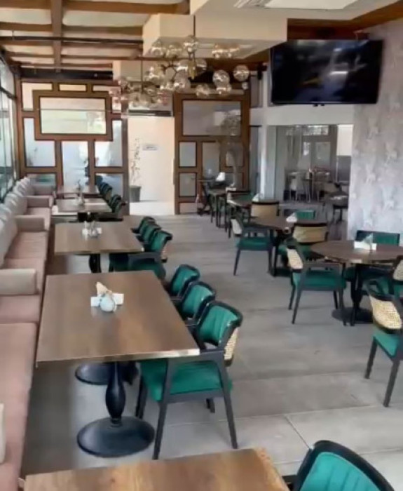 Restaurant for Sale in Umm Suqeim