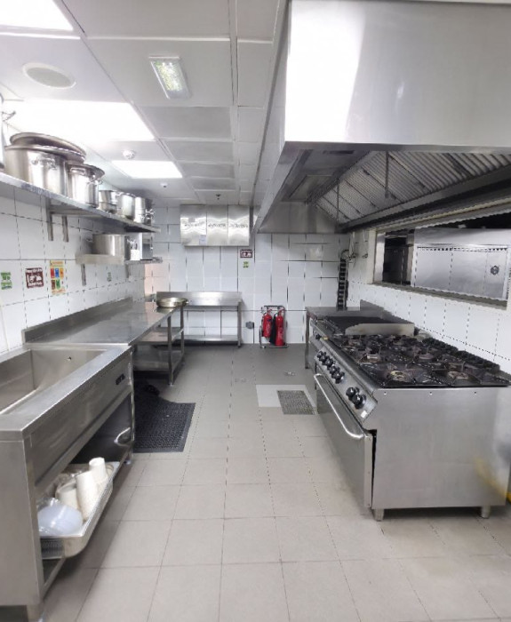Kitchen & Restaurant in Motor City