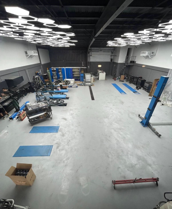 Warehouse for Sale in Al Quoz