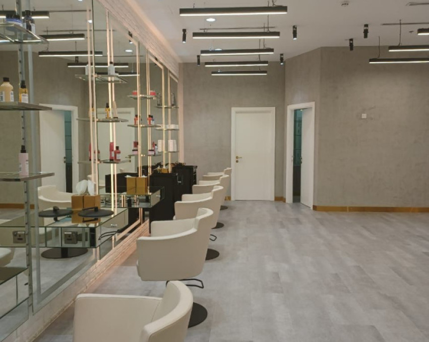 High end Beauty center in prime mall